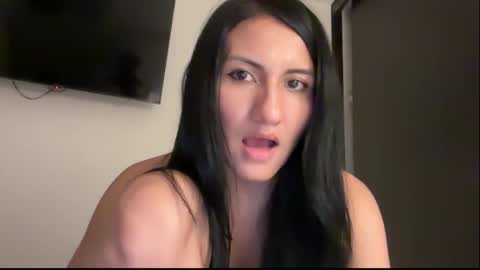 Snapshot of im_dayana chatting on September 28, 4:29 am instagram online show from September 28, 4:29 am