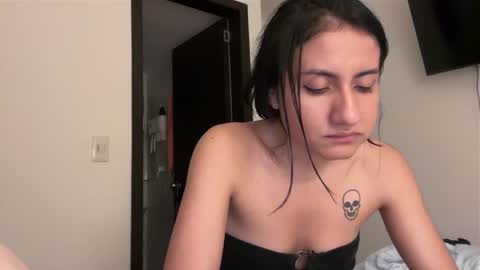 Snapshot of im_dayana chatting on November 15, 1:03 am instagram online show from November 15, 1:03 am