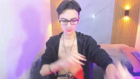 dayros online show from December 15, 3:22 am