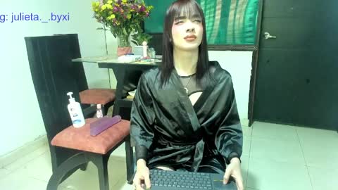 im_dorothy online show from May 4, 6:48 pm