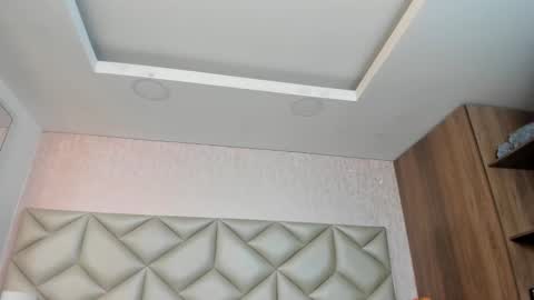 Snapshot of im_gaia chatting on September 20, 12:17 pm Im Gaia online show from September 20, 12:17 pm