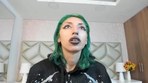 Snapshot of im_gaia chatting on September 22, 12:29 pm Im Gaia online show from September 22, 12:29 pm