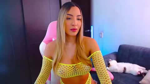 Grecia online show from March 13, 1:18 pm