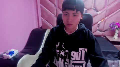 mathias online show from January 15, 8:20 am