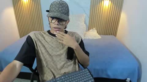 im_matthewscott online show from March 29, 8:53 pm