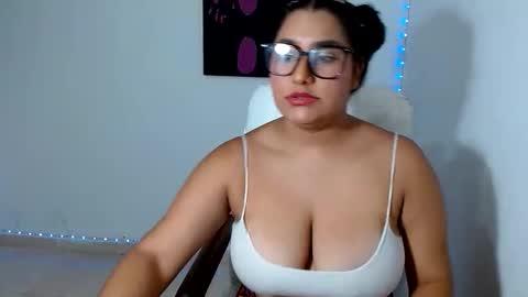 IM  May online show from May 11, 8:28 pm
