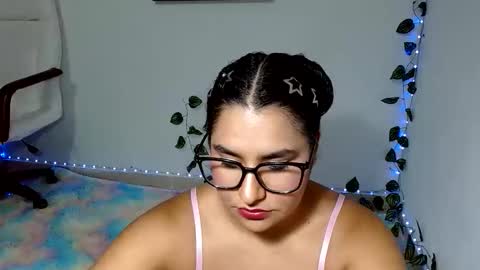 IM  May online show from May 23, 7:40 pm