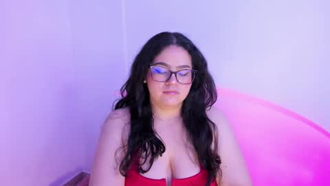 Snapshot of im_meii chatting on October 7, 10:07 pm mei mei uwu online show from October 7, 10:07 pm