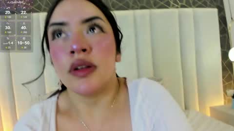 Snapshot of im_miadoll chatting on May 24, 12:32 pm im_miadoll online show from May 24, 12:32 pm