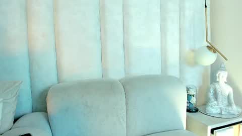 Snapshot of im_miadoll chatting on June 26, 1:04 pm im_miadoll online show from June 26, 1:04 pm