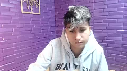 im_milan_rs online show from January 11, 9:57 am