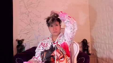 im_milan_rs online show from March 5, 6:54 am