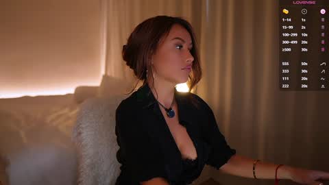 Snapshot of im_milla chatting on February 6, 11:10 am Milla online show from February 6, 11:10 am
