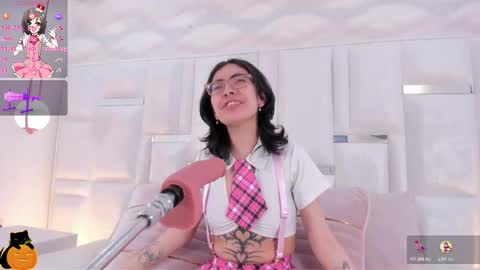 Moly  online show from October 18, 9:15 pm