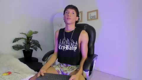 Snapshot of im_ralff chatting on February 27, 9:15 pm RALF online show from February 27, 9:15 pm