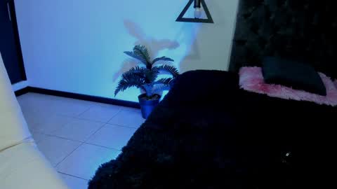 RALF online show from May 13, 4:21 am