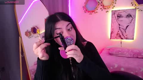 Snapshot of im_rosse_ chatting on October 22, 9:14 pm Jade Rosse online show from October 22, 9:14 pm