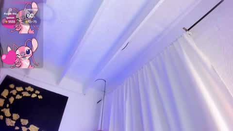 Snapshot of im_shannon_44 chatting on January 14, 11:05 pm im_shannon_44 online show from January 14, 11:05 pm