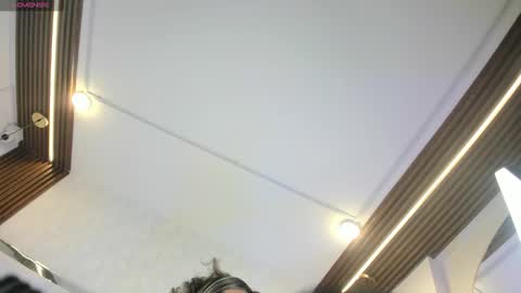 im_tyra online show from March 13, 5:25 am