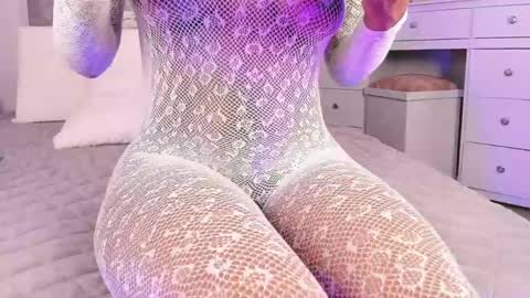 im_tyra online show from May 12, 5:48 am