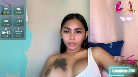 Ms. M online show from April 4, 8:45 am