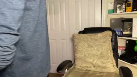 Snapshot of imaginaryninja chatting on February 15, 6:32 am Imaginary Ninja online show from February 15, 6:32 am