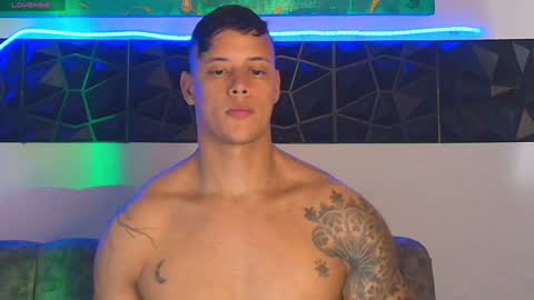 imconor online show from December 11, 1:37 am