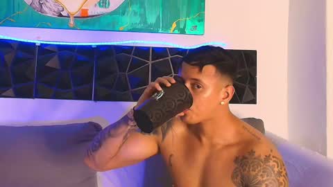 imconor online show from March 7, 4:35 am