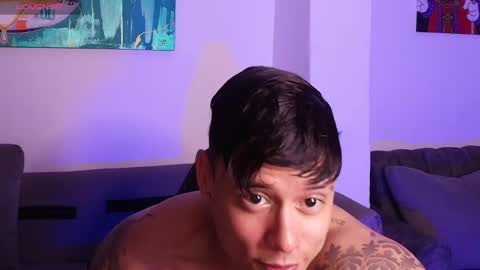 Snapshot of imconor chatting on January 5, 10:46 pm imconor online show from January 5, 10:46 pm