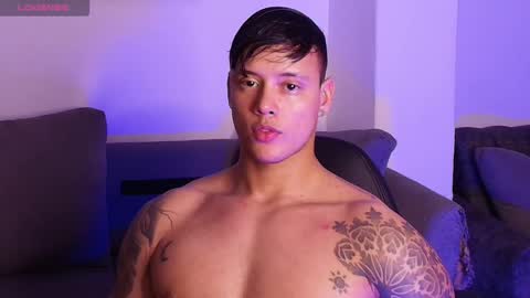 Snapshot of imconor chatting on January 9, 9:49 pm imconor online show from January 9, 9:49 pm