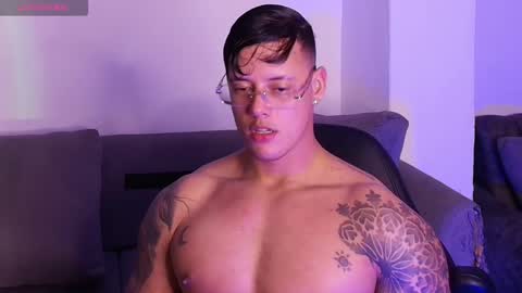 imconor online show from January 14, 9:20 pm