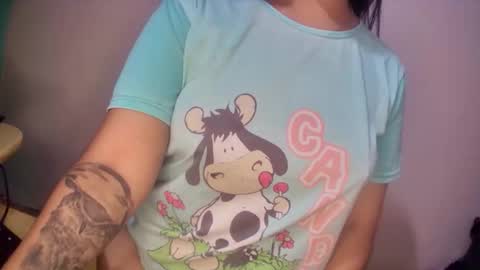 mia latina online show from March 28, 2:05 pm