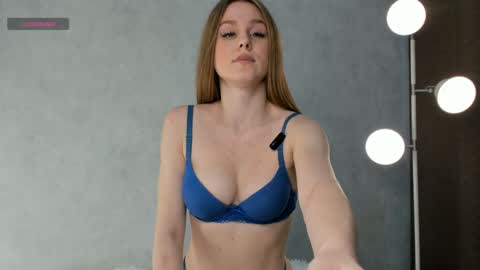 imjustsayingthata online show from December 20, 5:04 am