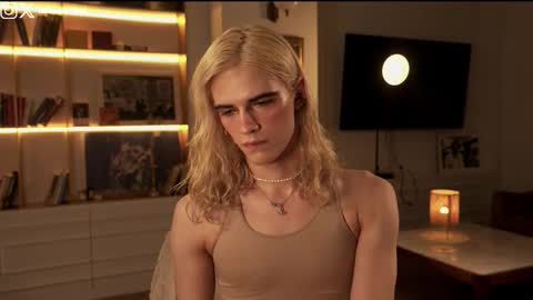 sasha hethey online show from February 15, 10:50 pm