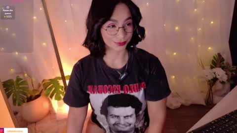 Snapshot of imleana chatting on January 14, 1:28 pm Leana online show from January 14, 1:28 pm