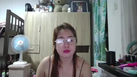 Immaculate02 online show from December 2, 4:53 am