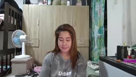 Immaculate02 online show from December 29, 3:44 am