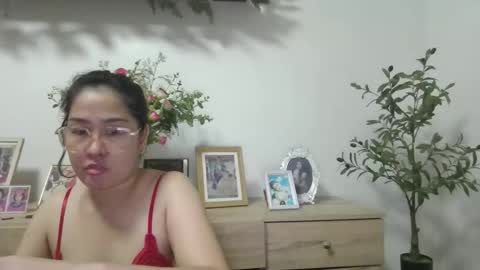 Immaculate02 online show from May 14, 7:48 am