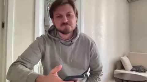 Snapshot of imnotall chatting on February 15, 1:31 pm imnotall online show from February 15, 1:31 pm