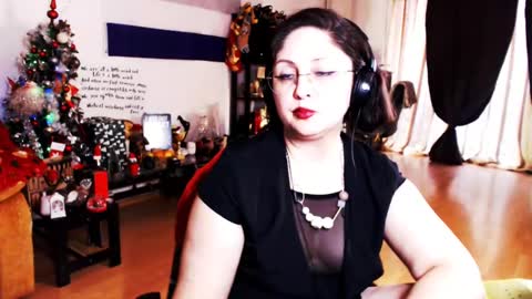 Snapshot of imperatrizasado chatting on December 26, 8:50 am Empress online show from December 26, 8:50 am