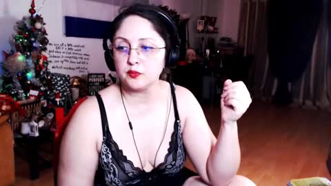 Snapshot of imperatrizasado chatting on January 30, 8:42 pm Empress online show from January 30, 8:42 pm