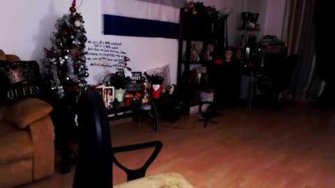 Snapshot of imperatrizasado chatting on February 27, 10:42 pm Empress online show from February 27, 10:42 pm