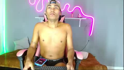 imperial_lust online show from September 26, 6:50 am