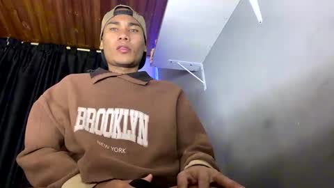 imperial_lust online show from September 30, 7:35 am