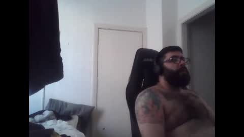 Snapshot of imstillfish chatting on March 9, 4:00 pm imstillfish online show from March 9, 4:00 pm