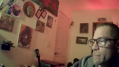 Snapshot of imtru chatting on December 3, 10:57 am imtru online show from December 3, 10:57 am