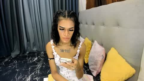 imyour_dreamasian4uxxx online show from April 8, 2:50 pm