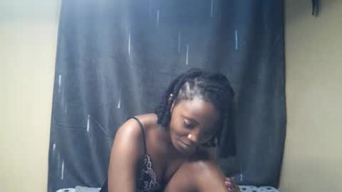 Snapshot of imyour_girl chatting on November 16, 7:30 pm Im sonny online show from November 16, 7:30 pm