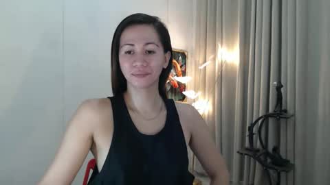 Snapshot of imyourcottoncandy chatting on May 26, 10:28 pm kc online show from May 26, 10:28 pm