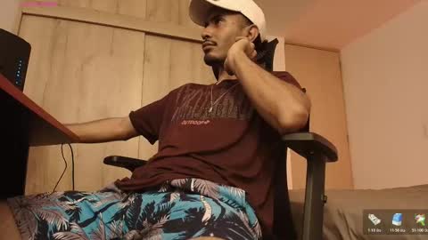 Snapshot of imyourg0d chatting on February 15, 5:37 am Daniel thumb up me please its important Im new INDEPENDENT MODEL online show from February 15, 5:37 am